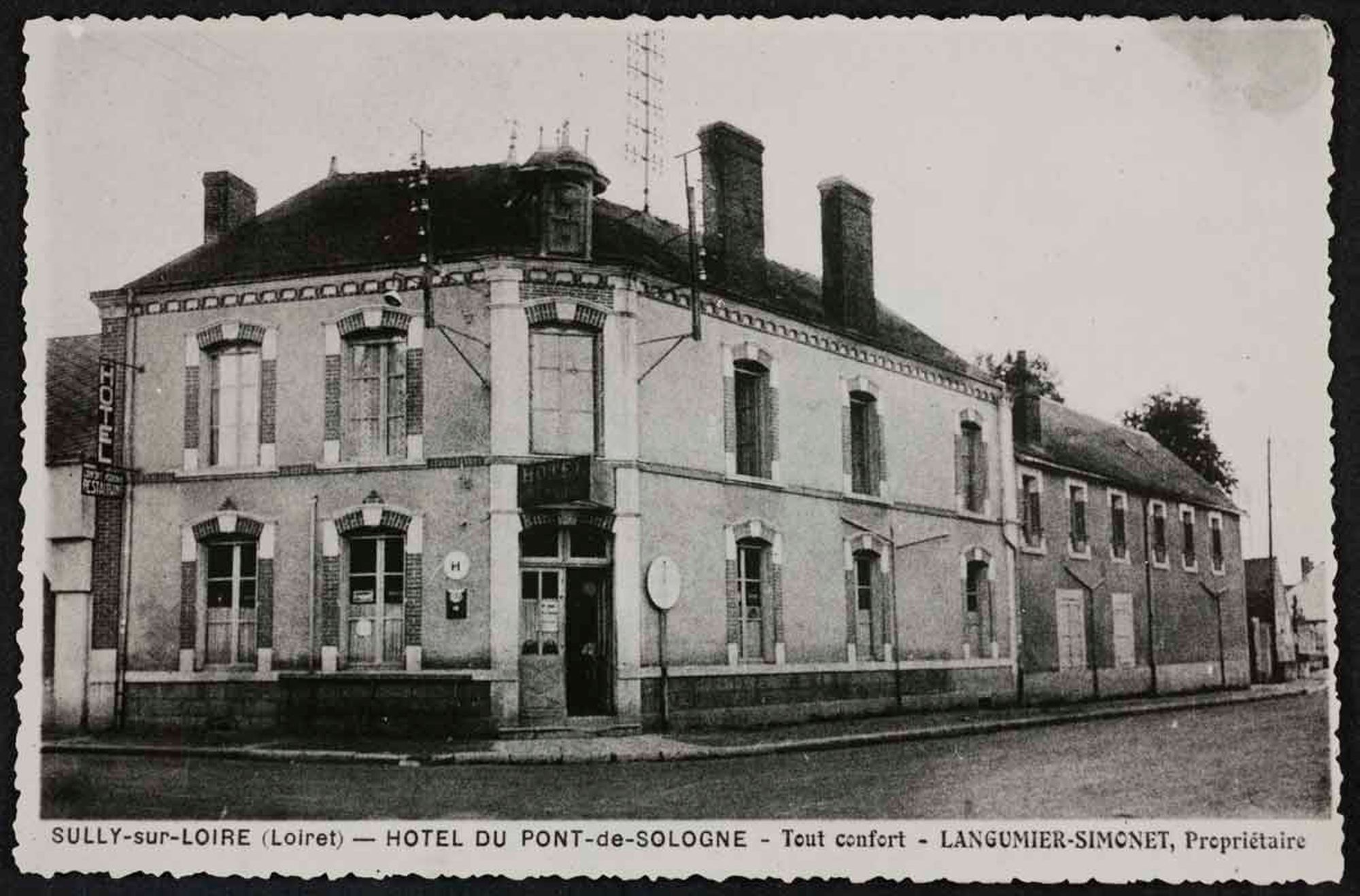 Hôtel du Pont-de-Sologne avant les bombardements