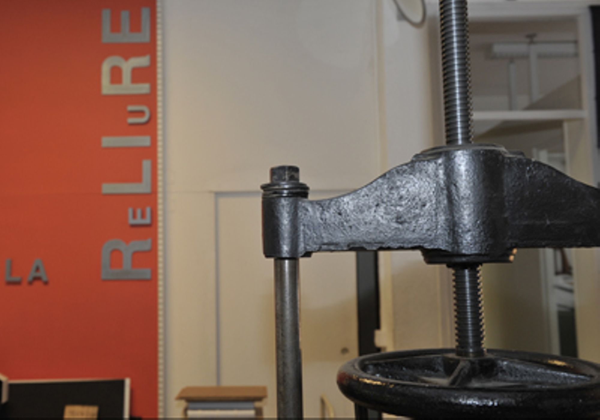 L'atelier de reliure des Archives