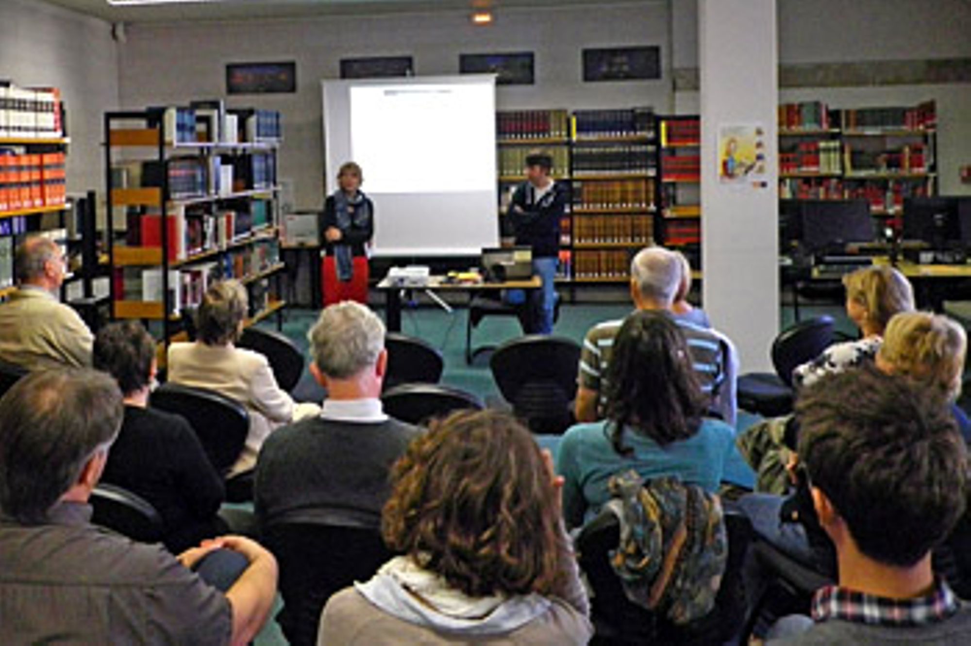 "Ecrire l’histoire d’un château au XIXe siècle à partir des documents d’archives : l’exemple de Montargis"