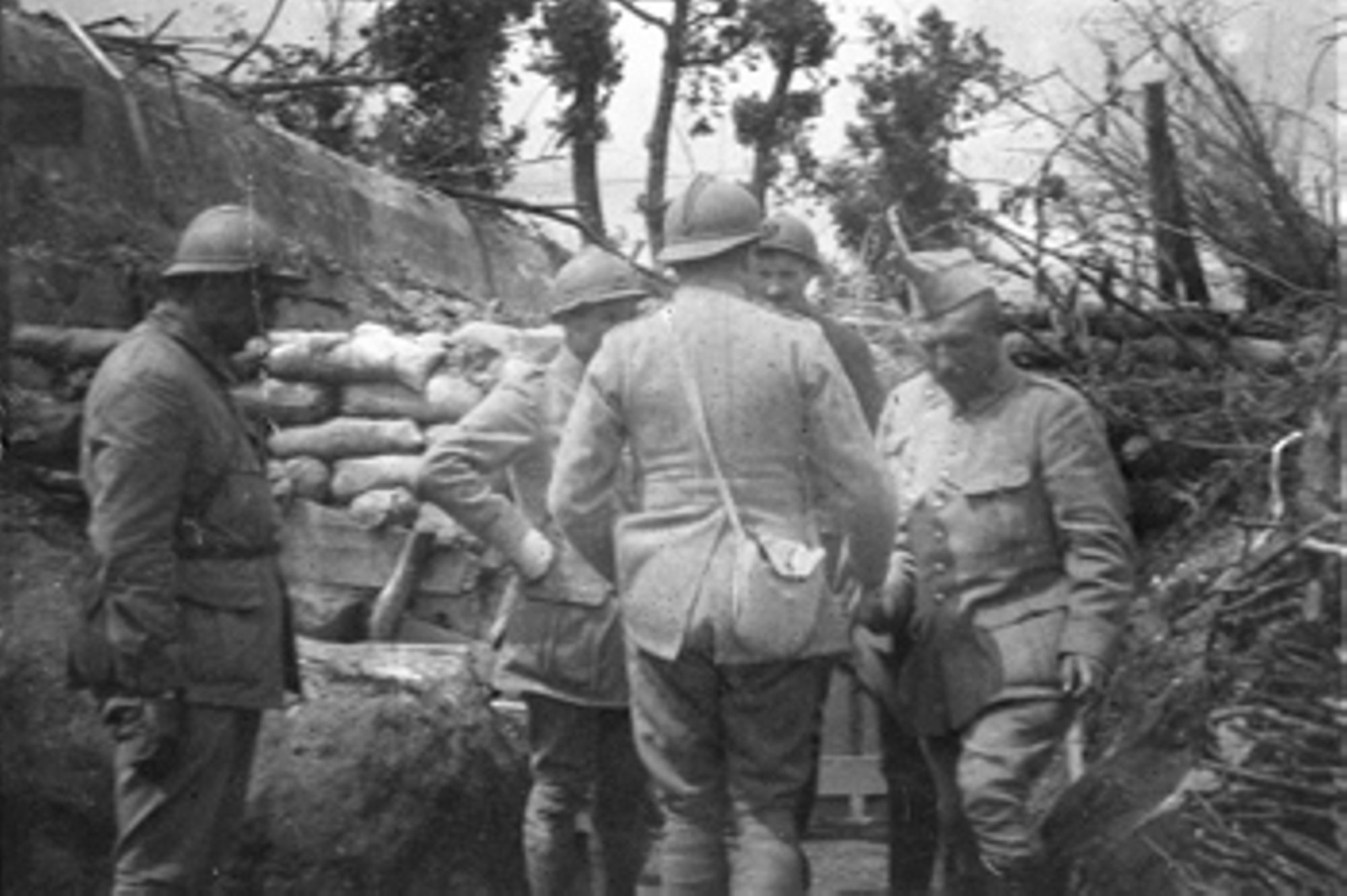 Cinq soldats dans une guerre totale