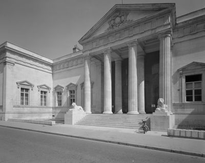 Palais de justice d’Orléans, août 1973
